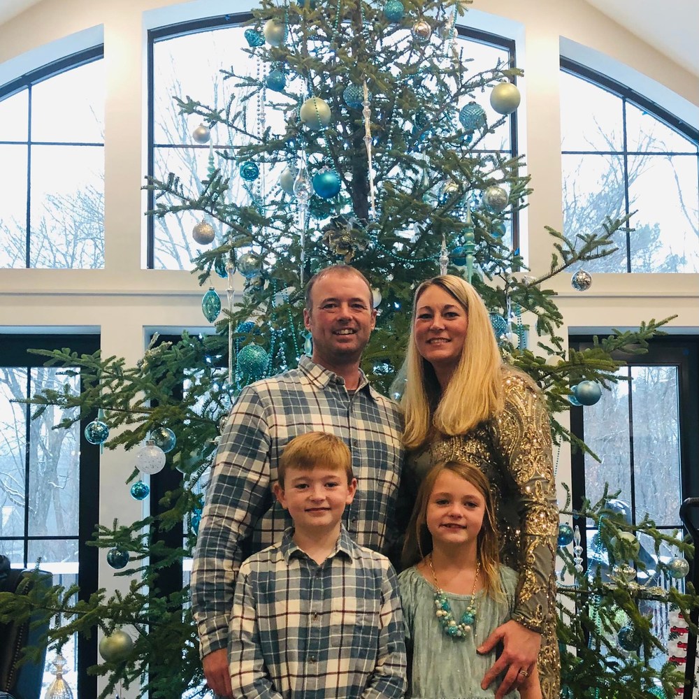 Meet your Posher, Fallon